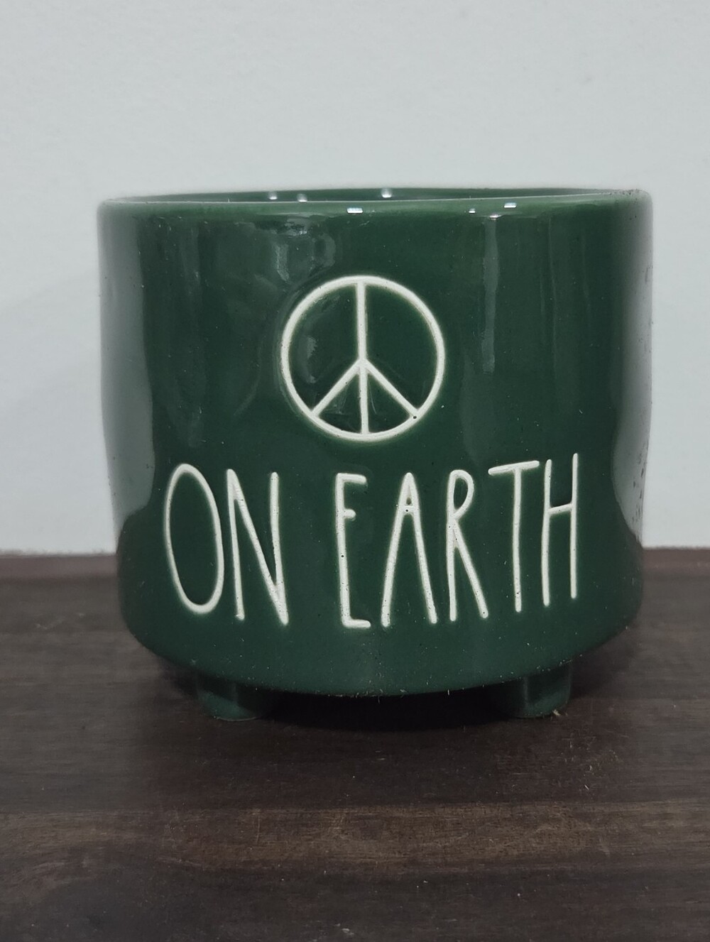 Rae Dunn Green 'On Earth' Peace Sign Ceramic Planter